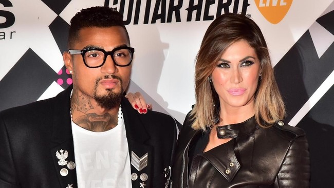 Melissa Satta, model dan presenter asal Italia yang pernah membuat Kevin-Prince Boateng cedera karena seks mengejek Cristiano Ronaldo.