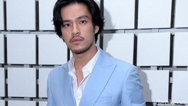 img-title Morgan Oey Main Film Korea bareng Ko A Sung, Bakal Diputar di BIFF