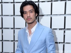 Ikut Reuni 1 Dekade SMASH, Morgan Oey Jadi Trending Topic