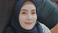 <p>Kemesraan Tria dan Dhatu yang selalu awet. (Foto: Instagram/dhaturembulan)</p>