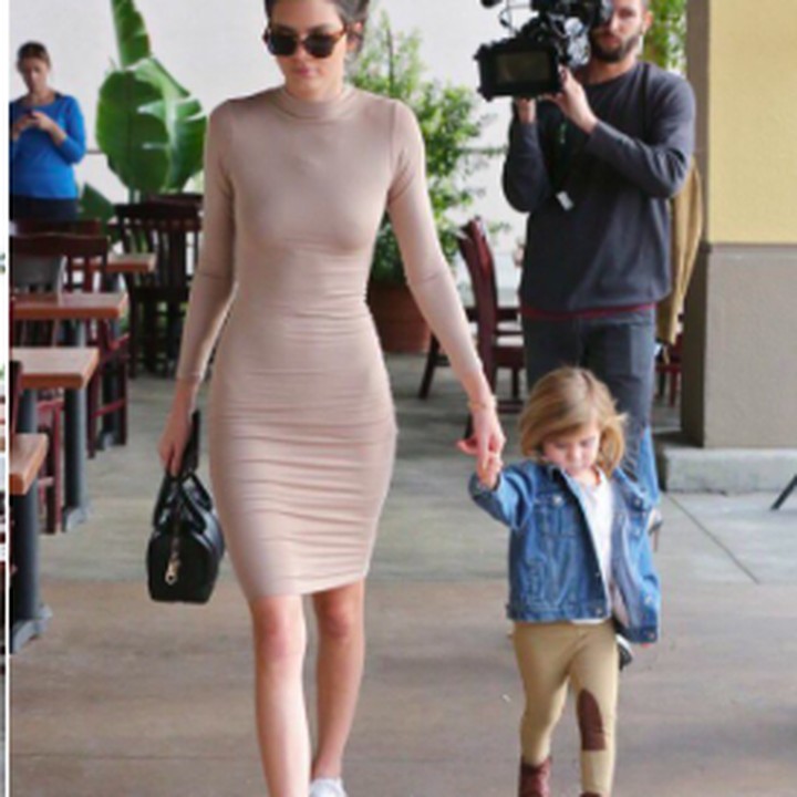 <p>Tante Kendall Jenner dan sang keponakan Penelope saat hang out bareng. Kompak ya, Bun! (Foto: Twitter /@ERxFashion</p>