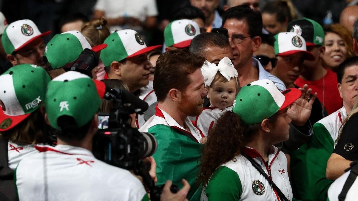 FOTO: Ricuh di Timbang Badan Saul Canelo vs Golovkin