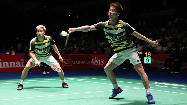 Ganda putra Indonesia Marcus Fernaldi Gideon/Kevin Sanjaya Sukamuljo melangkah ke perempat final China Terbuka 2018 usai menang dua gim langsung di babak kedua.