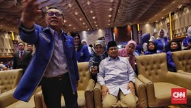 Prabowo Ungkap Strategi Ketum PAN Turunkan Ahok