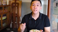7 Potret Rumah Mewah Jordi Onsu di Usia 28 Th, Ada Bioskop Pribadi Bun