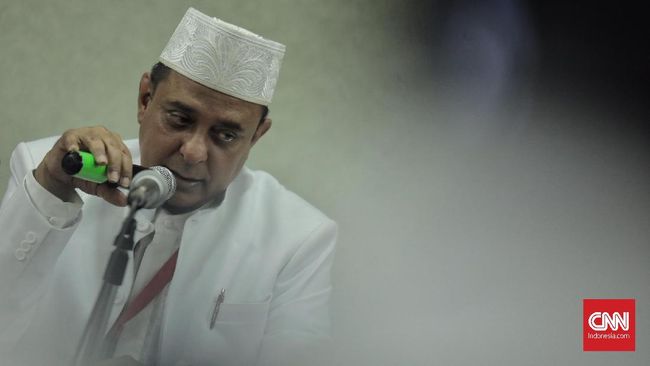 GNPF Ulama Bela Pemprov DKI Soal Penghargaan Diskotek Gubernur DKI Jakarta Anies Baswedan memberikan penghargaan kepada salah satu tempat pariwisata, yakni Diskotek Colosseum.