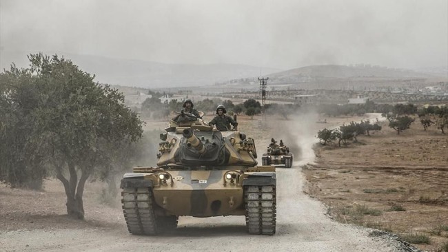 Pemberontak Suriah di Idlib berencana untuk segera menarik senjata berat mereka dari zona penyangga yang disepakati.