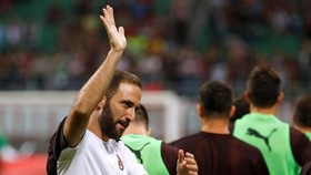 Gonzalo Higuain Selamatkan Milan dari Kekalahan