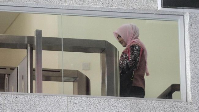 Pembelaan Bos Pertamina soal Tudingan Bangkrut ala Prabowo Direktur Utama PT Pertamina (Persero) Nicke Widyawati menjawab sejumlah tudingan terhadap perseroan itu yang disebut bangkrut dan terus merugi.