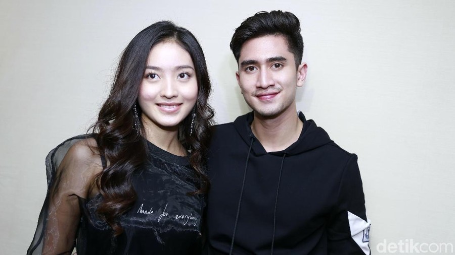 Verrell Bramasta dan Natasha Wilona Verrell Bramasta dan Natasha Wilona saat ditemui di Kemang.