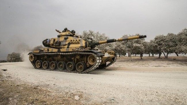 Presiden Turki Recep Tayyip Erdogan menyatakan Ankara sedang memperkuat pasukan militer usai tembakan Israel di Gaza dan Lebanon mendekati perbatasan Turki.