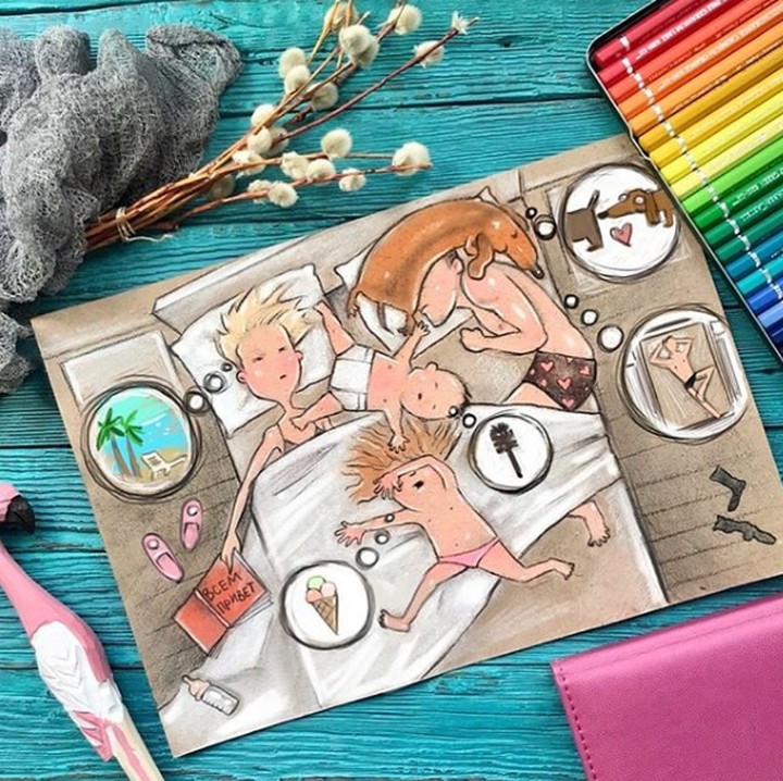 <p>Ketika satu keluarga tidur bersama di atas satu kasur. Mimpinya beda-beda ya, he-he-he. (Foto: Instagram @mary_chemi)</p>
