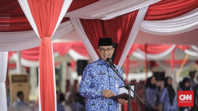Presiden Joko Widodo sekarang punya kendali untuk menindaklanjuti rekomendasi sanksi dari KASN terhadap Gubernur DKI Anies Baswedan.