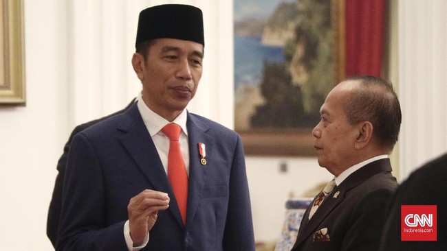 Presiden Jokowi bertemu dengan Wakil Ketua Umum Partai Demokrat Syarief Hasan yang mengaku mewakili SBY, di Istana Negara, Rabu (19/9) pagi.