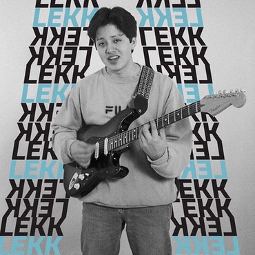 Lirik Lagu Honey - Boy Pablo