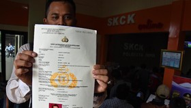 Ironi Eks Koruptor Nyaleg dan Mantan Napi Dilarang Jadi PNS