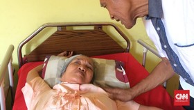 Komitmen Prihardijono Rawat Istri dengan Demensia