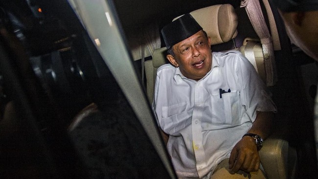 Djoko Santoso Meninggal Dunia di RSPAD Gatot Subroto Ketua tim pemenangan Prabowo Subianto-Sandiaga Uno, Djoko Santoso meninggalkan kediaman Capres Prabowo usai mengikuti pertemuan koalisi pengusung Prabowo-Sandi di kawasan Jalan Kertanegara, Jakarta, Kamis (20/9). Pertemuan tersebut membahas finalisasi tim pemenangan pasangan Capres dan Cawapres Prabowo Subianto-Sandiaga Uno. ANTARA FOTO/Galih Pradipta/ama/18