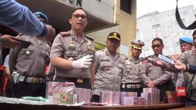 VIDEO: Polisi Gagalkan Peredaran Rp1,3 Miliar Uang Palsu
