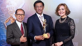 Kemenpar Raih Penghargaan Bergengsi di TTG Travel Awards