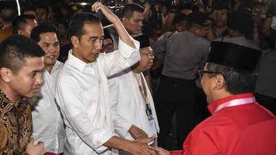 Jokowi soal Dikaitkan Penetapan Hasto Tersangka: Sudah Pensiunan