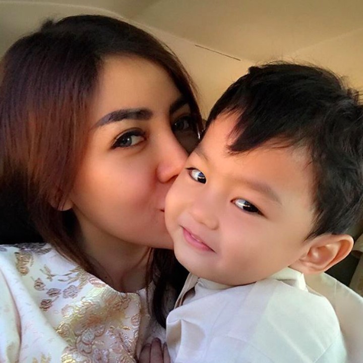 <p>Tuh lihat, Bella Shofie sayang banget ya pada Fatiih. (Foto: Instagram/ @bellashofie5292)   </p>