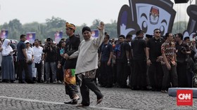 Acara Deklarasi Usai, Prabowo Joget 'Damai'