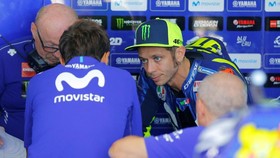 Valentino Rossi Bocorkan Livery M1 MotoGP 2019 di Jakarta