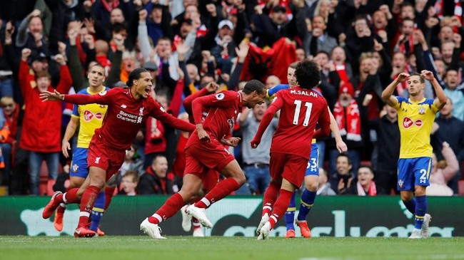 Klasemen Liga Primer Inggris 2018/2019 di pekan keenam mengalami sedikit perubahan usai pertandingan yang digelar pada Sabtu (22/9).