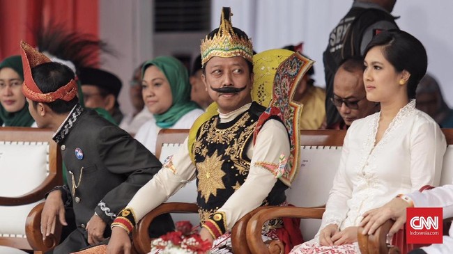 BPN Prabowo-Sandi mengapresiasi kinerja KPK soal penangkapan Ketum PPP Romi, meski dia enggan berkomentar OTT ini berpotensi bikin elektabilitas Jokowi merosot.