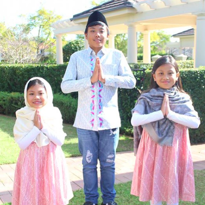 <p>Selamat Hari Raya Idul Fitri semuanya! (Foto: Instagram/ @enricotambunan)  </p>