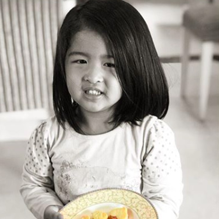 <p>Kecil-kecil Enoy udah hobi memasak lho. Ini salah satu kue buatan Enoy. (Foto: Instagram/ @bams_1606)</p>