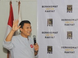 Jokowi Minta Dikritik, PKS Minta Buzzer Diberantas