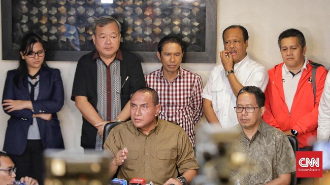 Wakil Ketua Umum PSSI Joko Driyono menghormati langkah Polda Metro Jaya yang menangkap Anggota Komite Eksekutif (Exco) PSSI Johar Lin Eng.