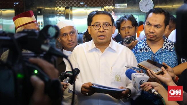 Fadli Zon menilai dukungan Yenny Wahid ke Jokowi-Ma'ruf tak akan berpengaruh, karena tidak akan diikuti oleh pengikutnya.