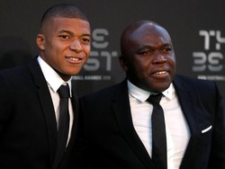 Ayah Mbappe Terima Bola Operan Cantik Eden Hazard, Gocek Kiper... Gol!