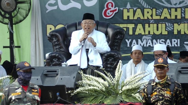 Ma'ruf Amin menuturkan pihaknya memasang target tinggi dengan harapan bisa mengungguli Prabowo-Sandiaga dengan 70 persen suara di Depok, Jawa Barat.