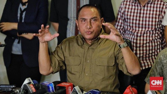 Ketua Umum PSSI Edy Rahmayadi menuding wartawan sebagai biang keladi kegagalan Timnas Indonesia di Piala AFF 2018. PSSI sehat?