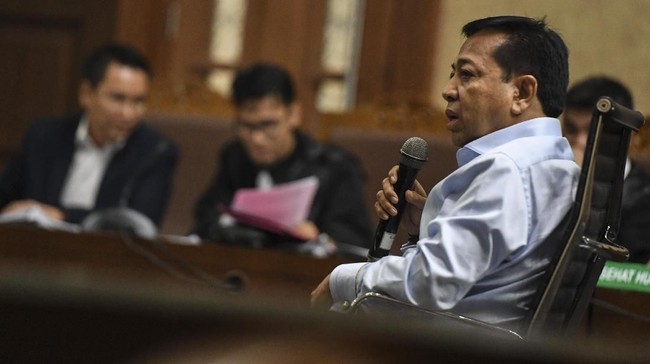 Mahkamah Agung memerlukan waktu 1.956 hari untuk merampungkan pemeriksaan perkara Peninjauan Kembali yang diajukan oleh terpidana kasus e-KTP Setya Novanto.