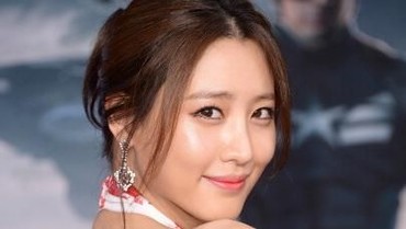Claudia Kim Pemeran Nagini di 'Fantastic Beast' Umumkan Hamil Anak Pertama