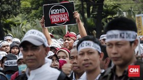 FOTO: Aksi Honorer K2 DKI Jakarta Tuntut Status PNS