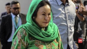 VIDEO: Istri Najib Razak Kembali Diperiksa