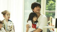Sosok Kebapakan Jerry Yan, Pemeran Utama 'Meteor Garden'