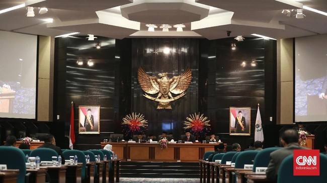 DPRD DKI menyetujui perubahan nomenklatur lima Satuan Kerja Perangkat Daerah (SKPD) di Jakarta, mulai dari Disparbud, Dishut hingga Disnakertrans.