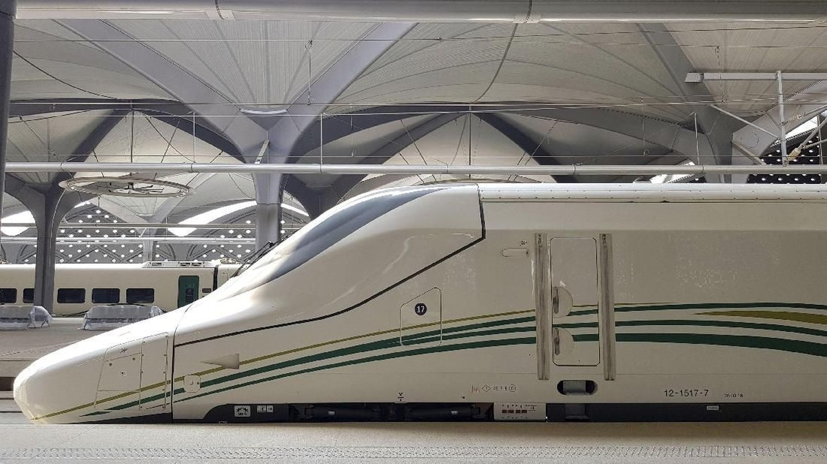 FOTO: Kereta Cepat Haramain Hubungkan Mekah-Madinah