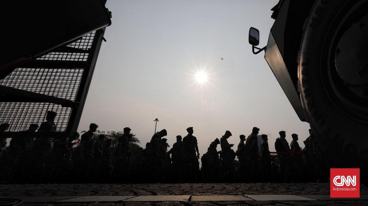 FOTO: Deretan Senjata TNI di Monas