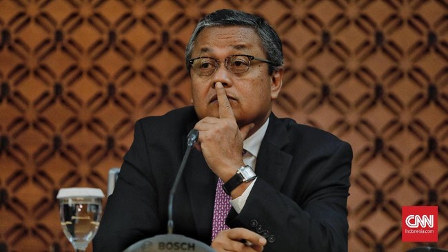 Bank Indonesia melonggarkan syarat bagi pelaku pasar dalam melakukan transaksi Domestic Non-Deliverable Forward sebagai langkah menjaga rupiah tetap stabil.