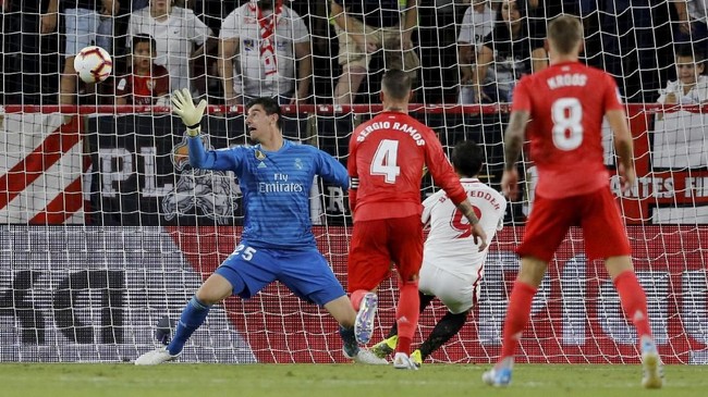 Menjelang berjumpa Villarreal, Real Madrid memiliki catatan buruk dengan kebobolan hingga 16 kali dari delapan laga tandang di La Liga 2018/2019