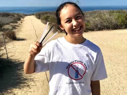 Keren! Aksi Anak 12 Tahun Kampanyekan Diet Sedotan Plastik