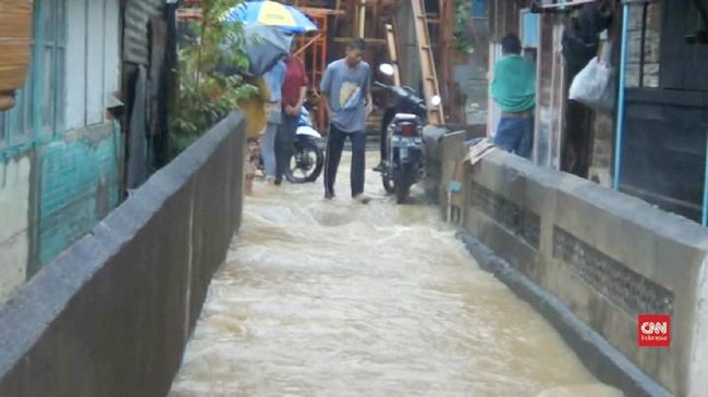 Banjir Pasaman Barat Rendam 11 Kecamatan